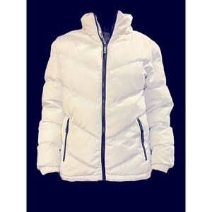 Guess Chase Logo Puffer Jacket- White size Medium-detachable hood